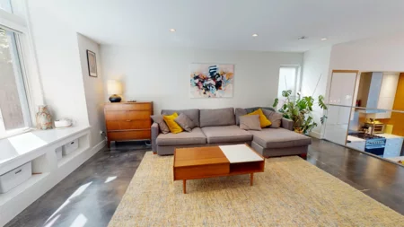 2073 E Pender Street, Vancouver, BC, Vancouver — Half Duplex for sale