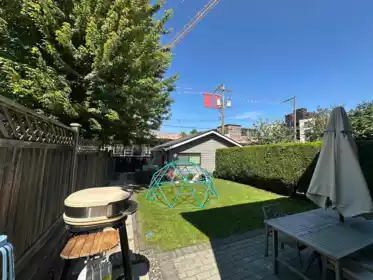 2073 E Pender Street, Vancouver, BC, Vancouver — Half Duplex for sale