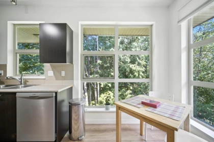 407 9319 University Crescent, Burnaby, BC, Burnaby — Apartment/Condo for sale