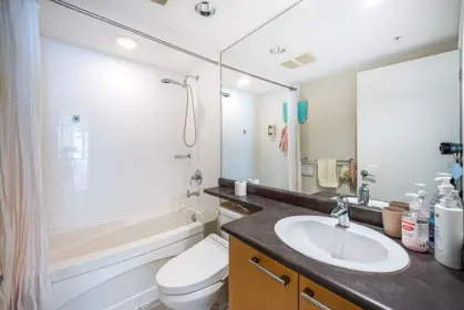 1010 5811 No. 3 Road, Richmond, BC, Richmond — Apartment/Condo for sale
