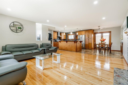 Pantry Photo of 32855 Harwood Crescent, Abbotsford, BC