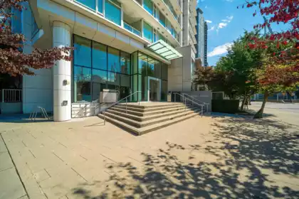 2302 161 W Georgia Street, Vancouver, BC, Vancouver — Apartment/Condo for sale
