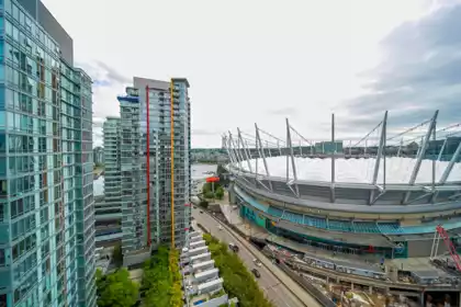 2302 161 W Georgia Street, Vancouver, BC, Vancouver — Apartment/Condo for sale