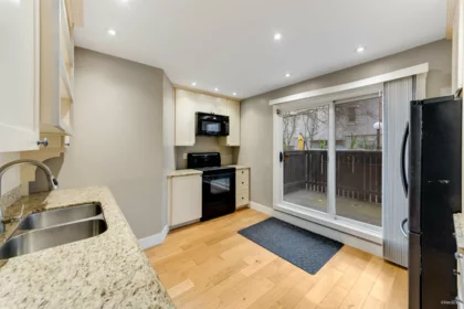 17 870 W 7th Avenue, Vancouver, BC, Vancouver — Townhouse for sale
