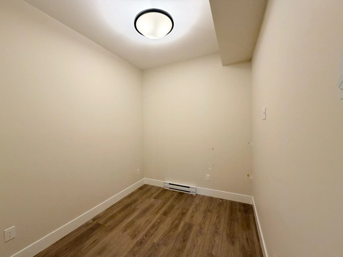 Walk-In Closet Photo of 307 20926 83 Avenue, Langley, BC