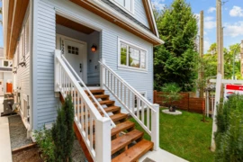 1922 William Street, Vancouver, BC