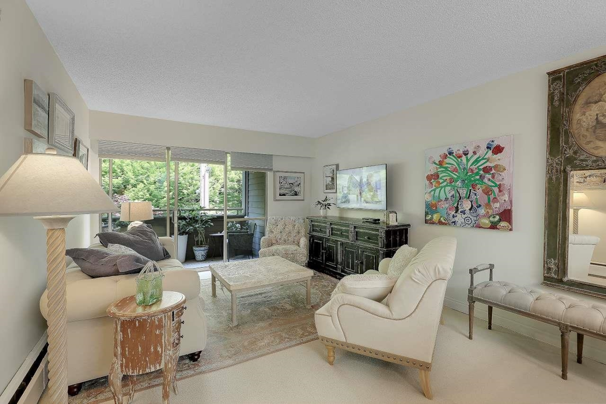 Family Room Photo of 314 1777 W 13th Avenue, Vancouver, BC