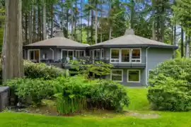 13538 20 Avenue, Surrey, BC