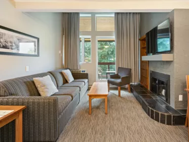 306 4420 Sundial Place, Whistler, BC, Whistler — Apartment/Condo for sale