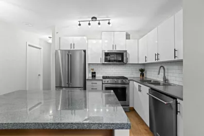 510 175 W 1st Street, North Vancouver, BC, North Vancouver — Apartment/Condo for sale