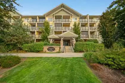 214 5020 221a Street, Langley, BC, Langley — Apartment/Condo for sale