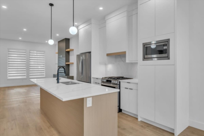 20489 74b Avenue, Langley, BC, Langley — Row House (Non-Strata) for sale