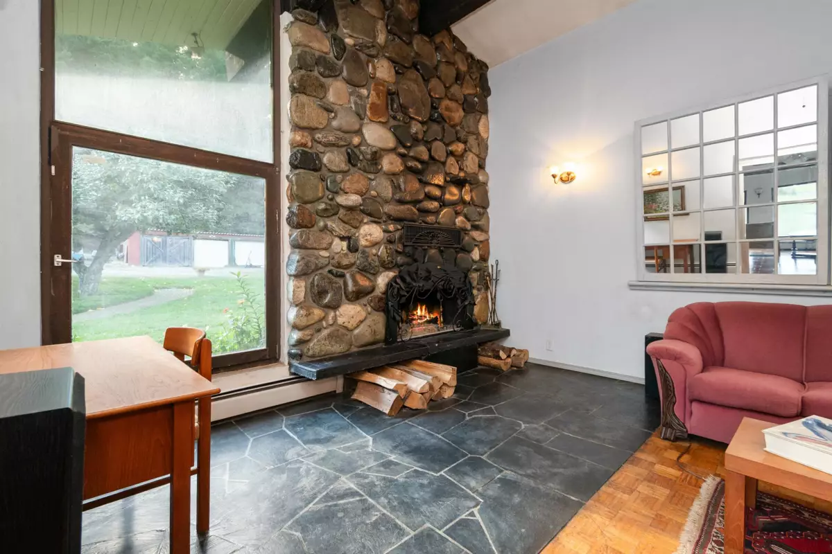 Laundry Room Photo of 50900 Chaumox Road, Boston Bar / Lytton, BC