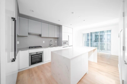 1801 4711 Hazel Street, Burnaby, BC