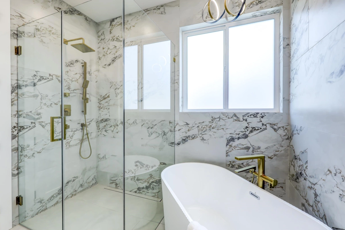 Garden / Landscaping Photo of 15569 Oxenham Avenue, White Rock, BC