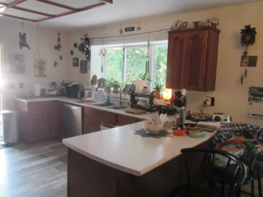 Kitchen Island Photo of 12293 Cardinal Street, Mission, BC