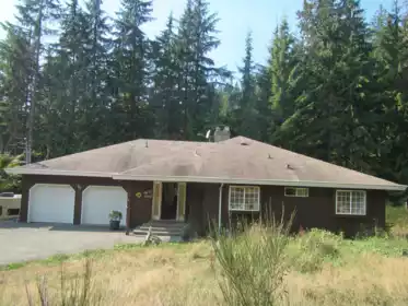 12293 Cardinal Street, Mission, BC, Mission — Single Family Residence for sale