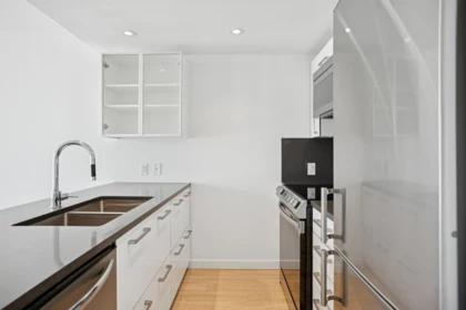 554 955 E Hastings Street, Vancouver, BC, Vancouver — Apartment/Condo for sale