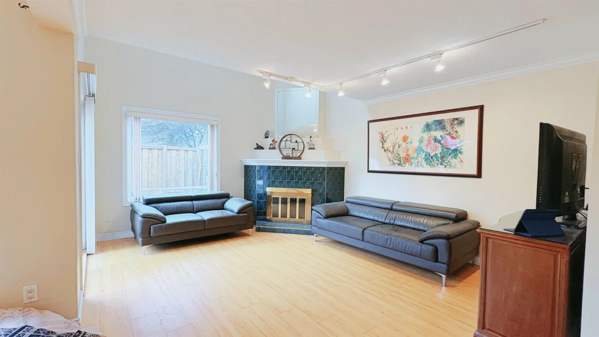 Basement Recreation Room Photo of 11 8631 No.3 Road, Richmond, BC