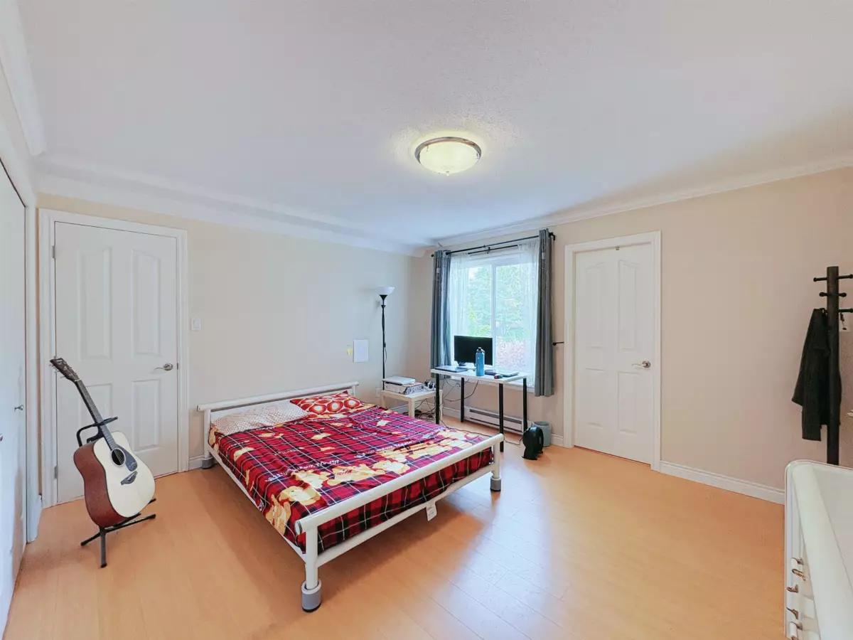 Hallway Photo of 11 8631 No.3 Road, Richmond, BC