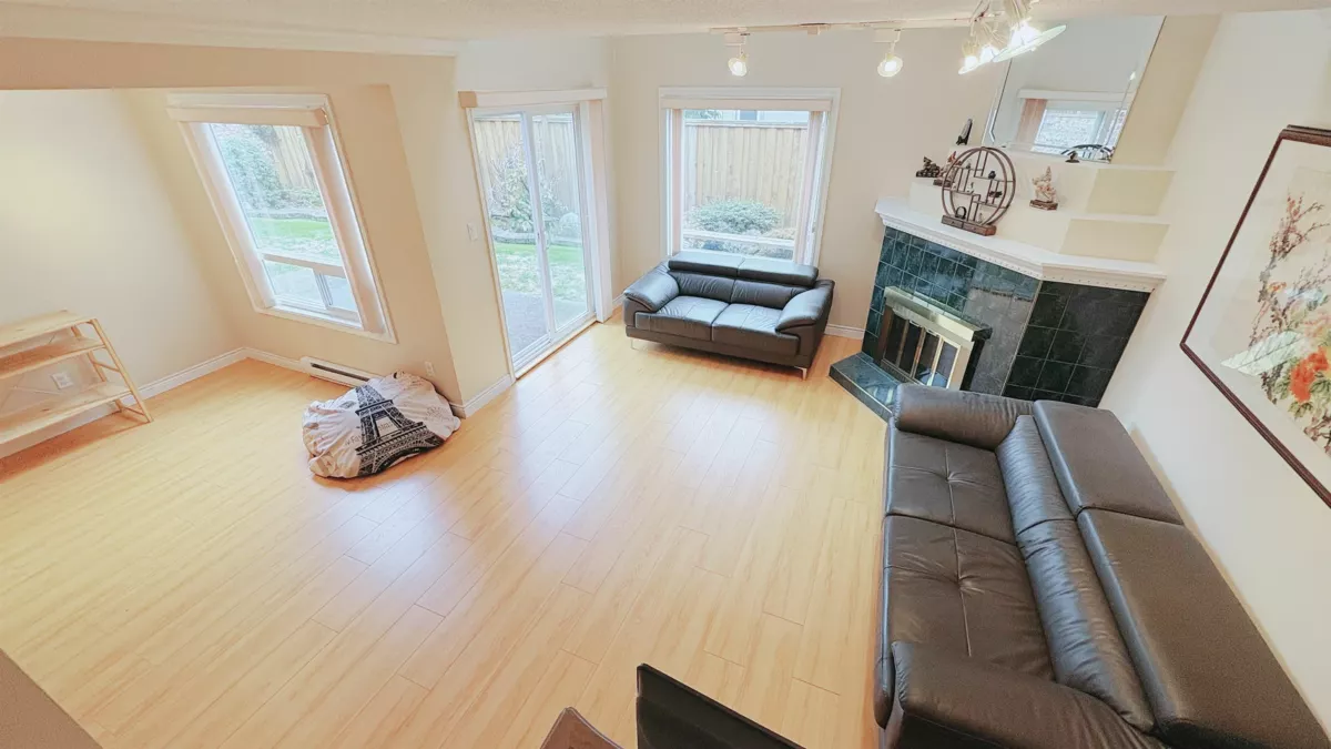 Mudroom Photo of 11 8631 No.3 Road, Richmond, BC