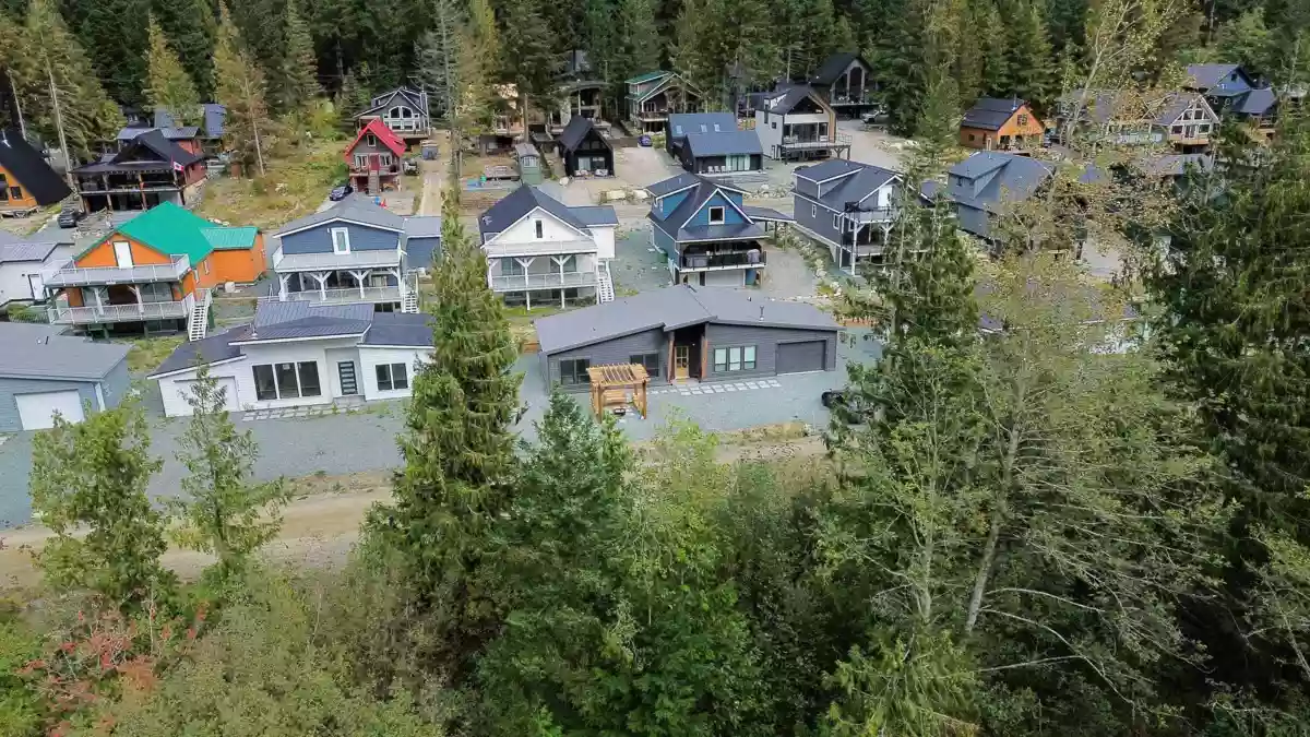 Garden / Landscaping Photo of HG 184 71384 Grove Place, Sunshine Valley, BC