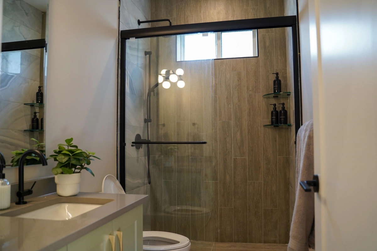 Staircase Photo of HG 184 71384 Grove Place, Sunshine Valley, BC