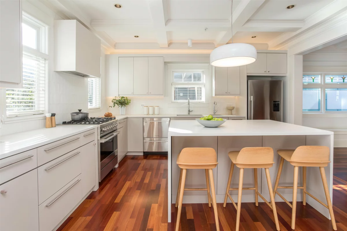 Primary Bathroom Photo of 3242 W 3rd Avenue, Vancouver, BC