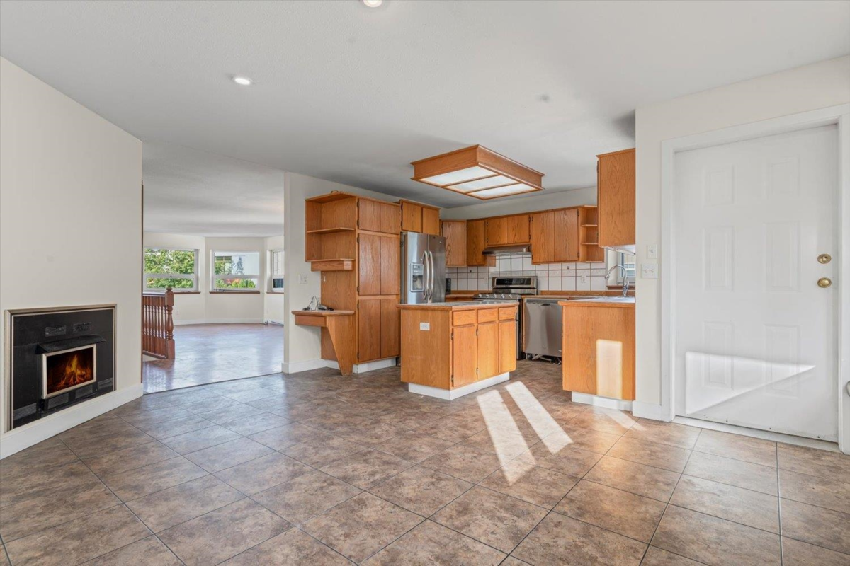 Bedroom 2 Photo of 45706 Stevenson Road, Chilliwack, BC