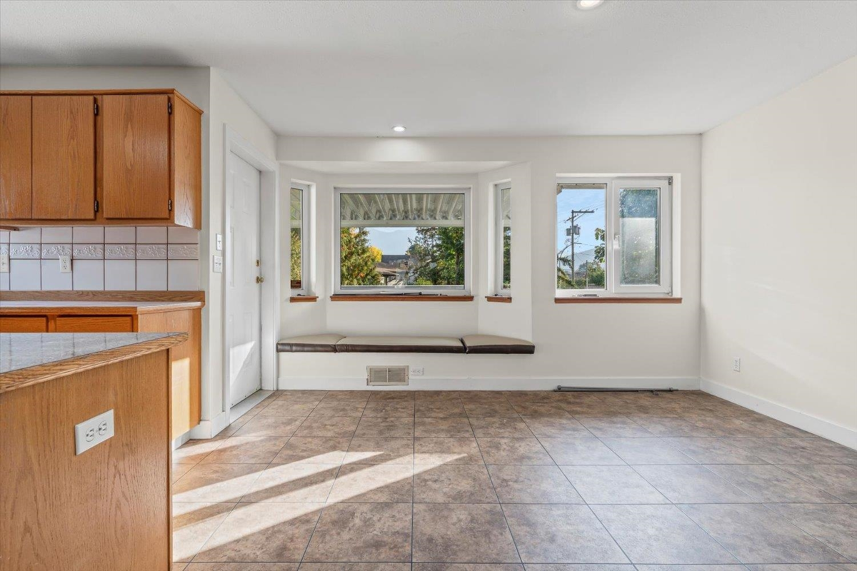 Bedroom 4 Photo of 45706 Stevenson Road, Chilliwack, BC