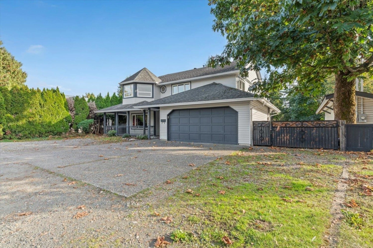 Family Room Photo of 45706 Stevenson Road, Chilliwack, BC