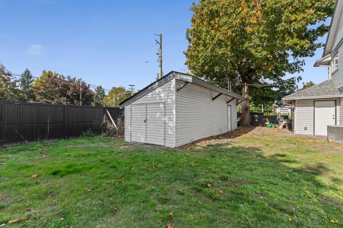 Kitchen Photo of 45706 Stevenson Road, Chilliwack, BC