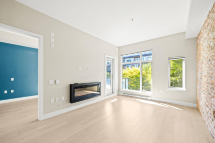 211 260 Salter Street, New Westminster, BC, New Westminster — Apartment/Condo for sale