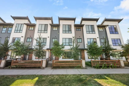 36 7177 194a Street, Surrey, BC, Surrey — Townhouse for sale