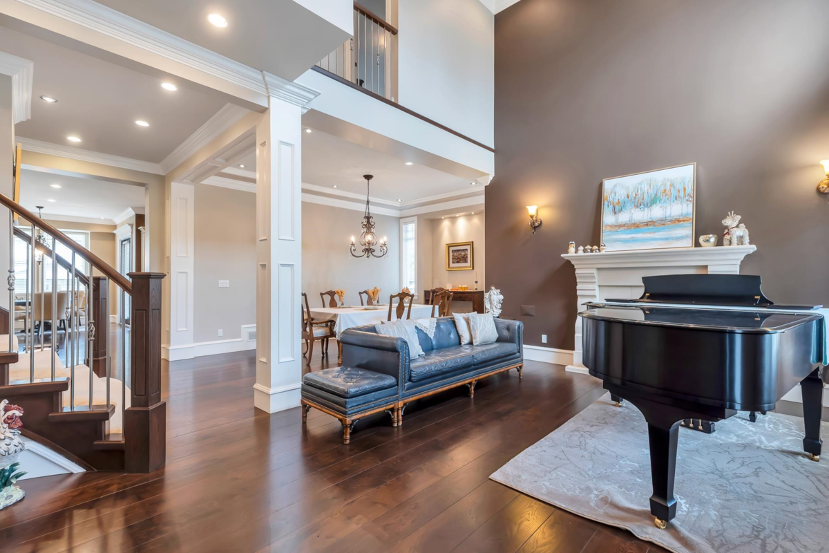 Dining Area Photo of 3791 154a Street, Surrey, BC