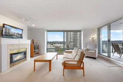 1001 8 Laguna Court, New Westminster, BC, New Westminster — Apartment/Condo for sale
