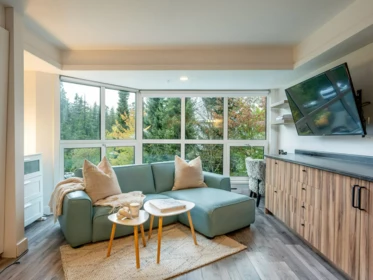 312 4557 Blackcomb Way, Whistler, BC, Whistler — Apartment/Condo for sale