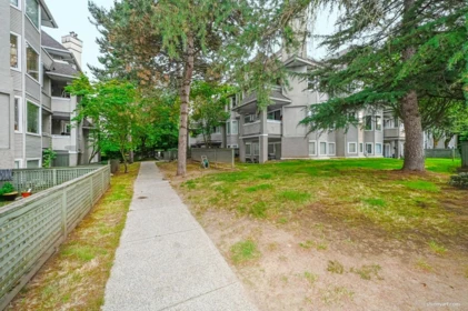 412 3183 Esmond Avenue, Burnaby, BC, Burnaby — Apartment/Condo for sale