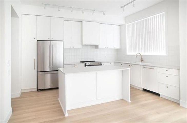 Living Room Photo of 189 1331 Olmsted Street, Coquitlam, BC