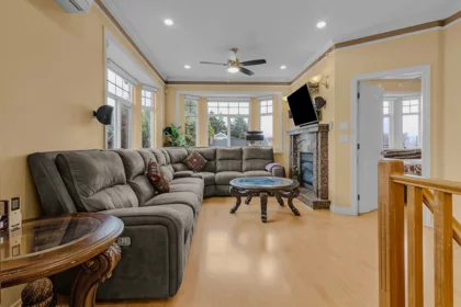 Breakfast Nook Photo of 1380 E 51st Avenue, Vancouver, BC