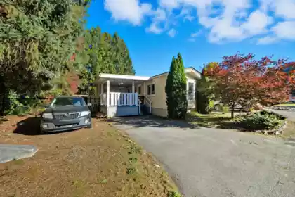 207 45835 Sleepy Hollow Road, Cultus Lake, BC, Cultus Lake — Manufactured Home for sale