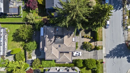 3550 Phillips Avenue, Burnaby, BC, Burnaby — Single Family Residence for sale