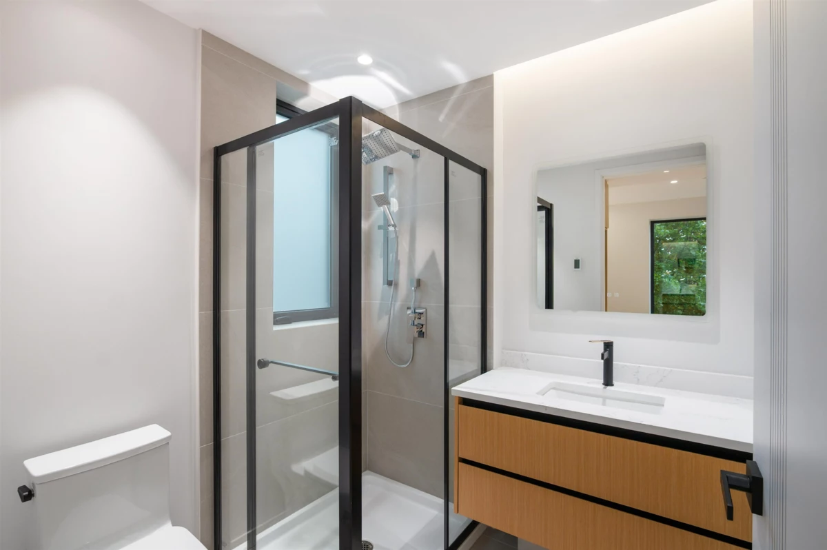 Bedroom 4 Photo of 1 1595 W 66th Avenue, Vancouver, BC