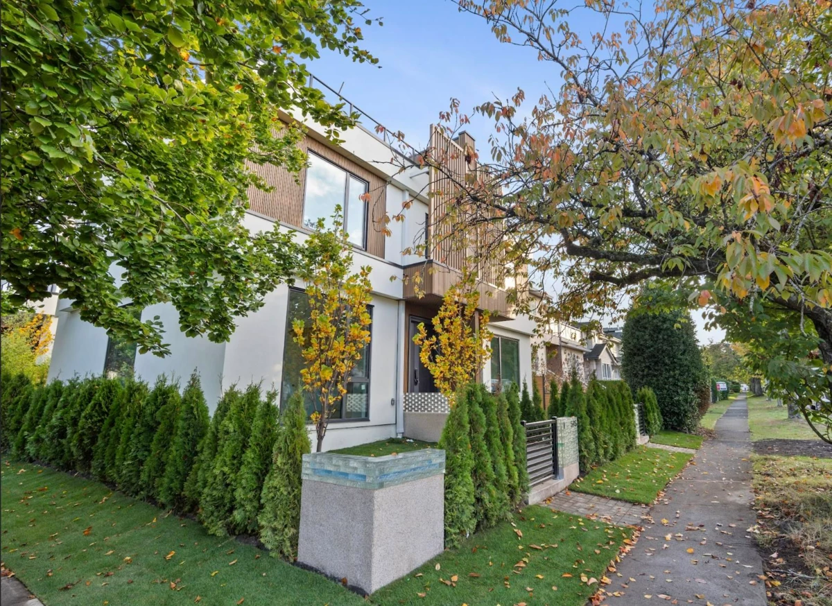 Family Room Photo of 1 1595 W 66th Avenue, Vancouver, BC