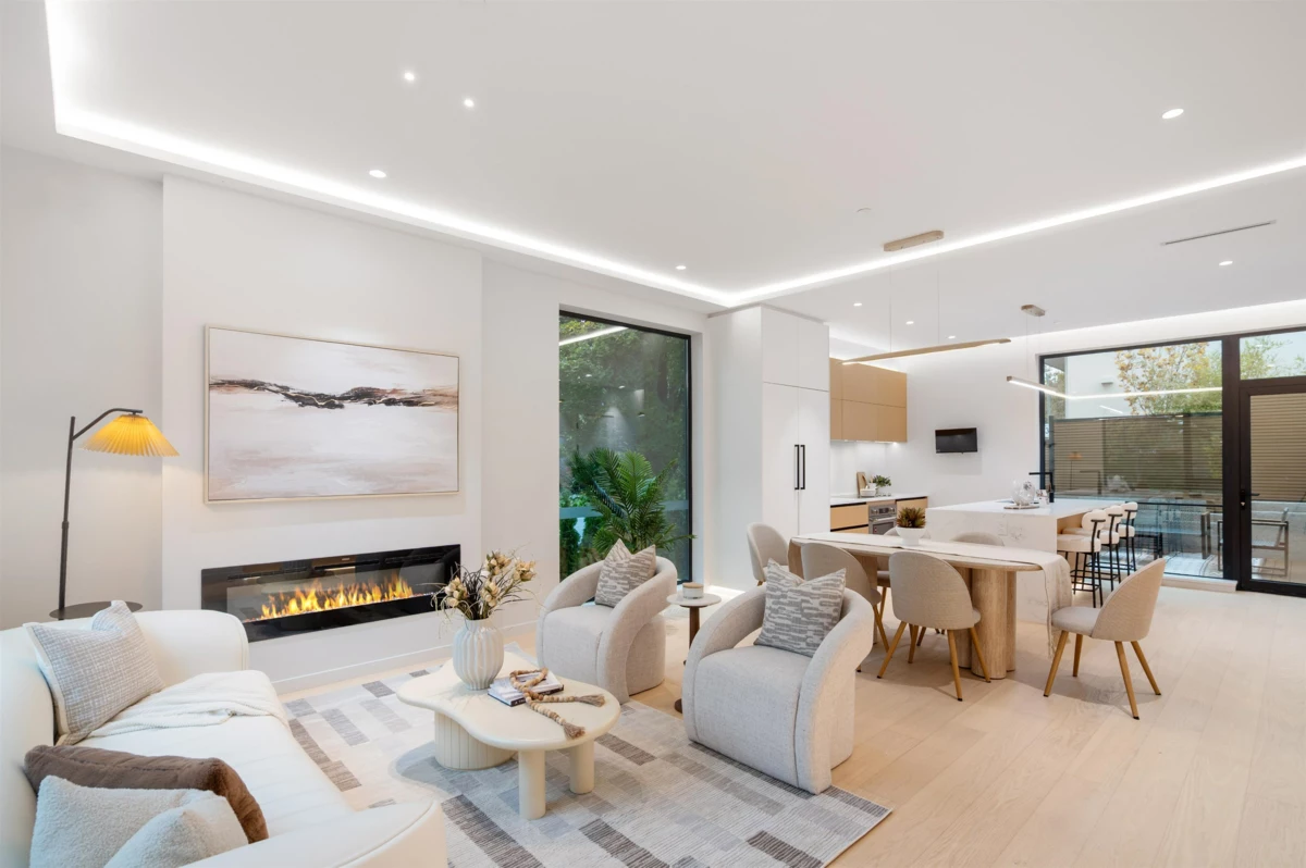 Pantry Photo of 1 1595 W 66th Avenue, Vancouver, BC