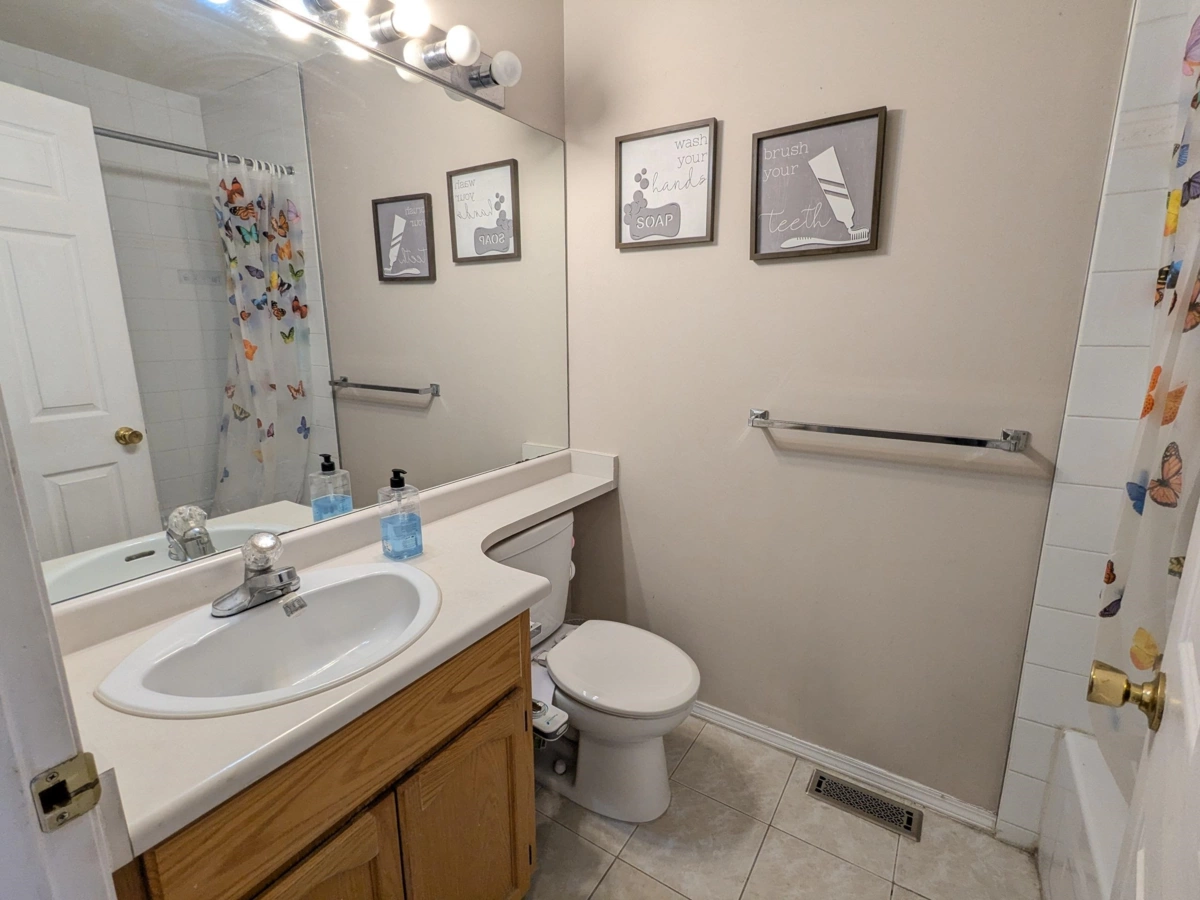 Breakfast Nook Photo of 5531 Oliver Drive, Richmond, BC