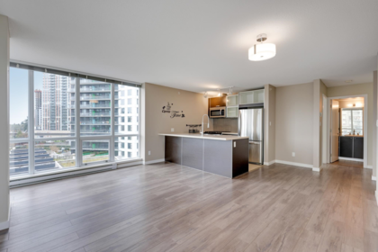 Pantry Photo of 604 9981 Whalley Boulevard, Surrey, BC