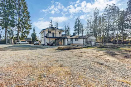 Family Room Photo of 1128 Devon Street, Coquitlam, BC