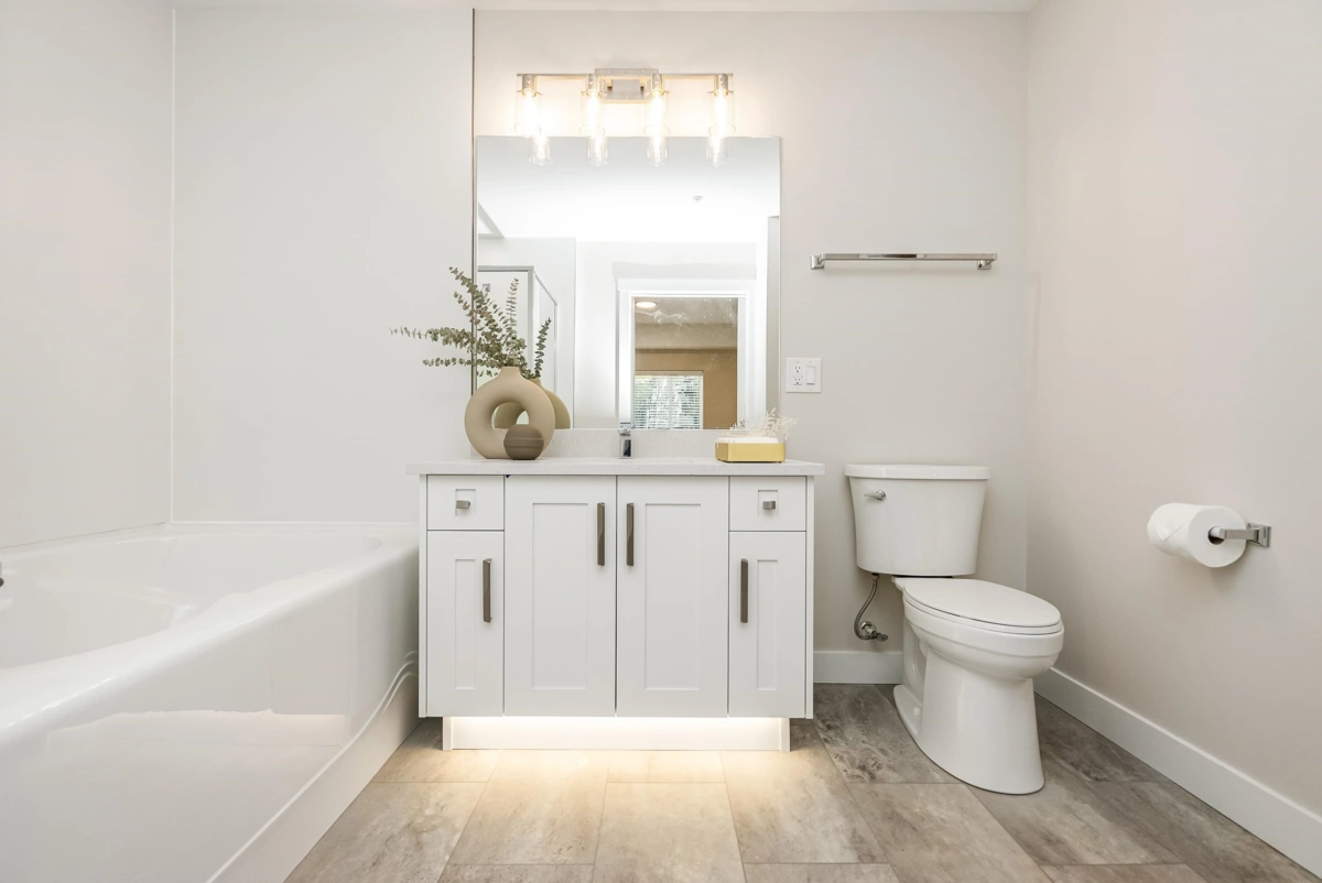 Swimming Pool Photo of 202 8497 Young Road, Chilliwack, BC