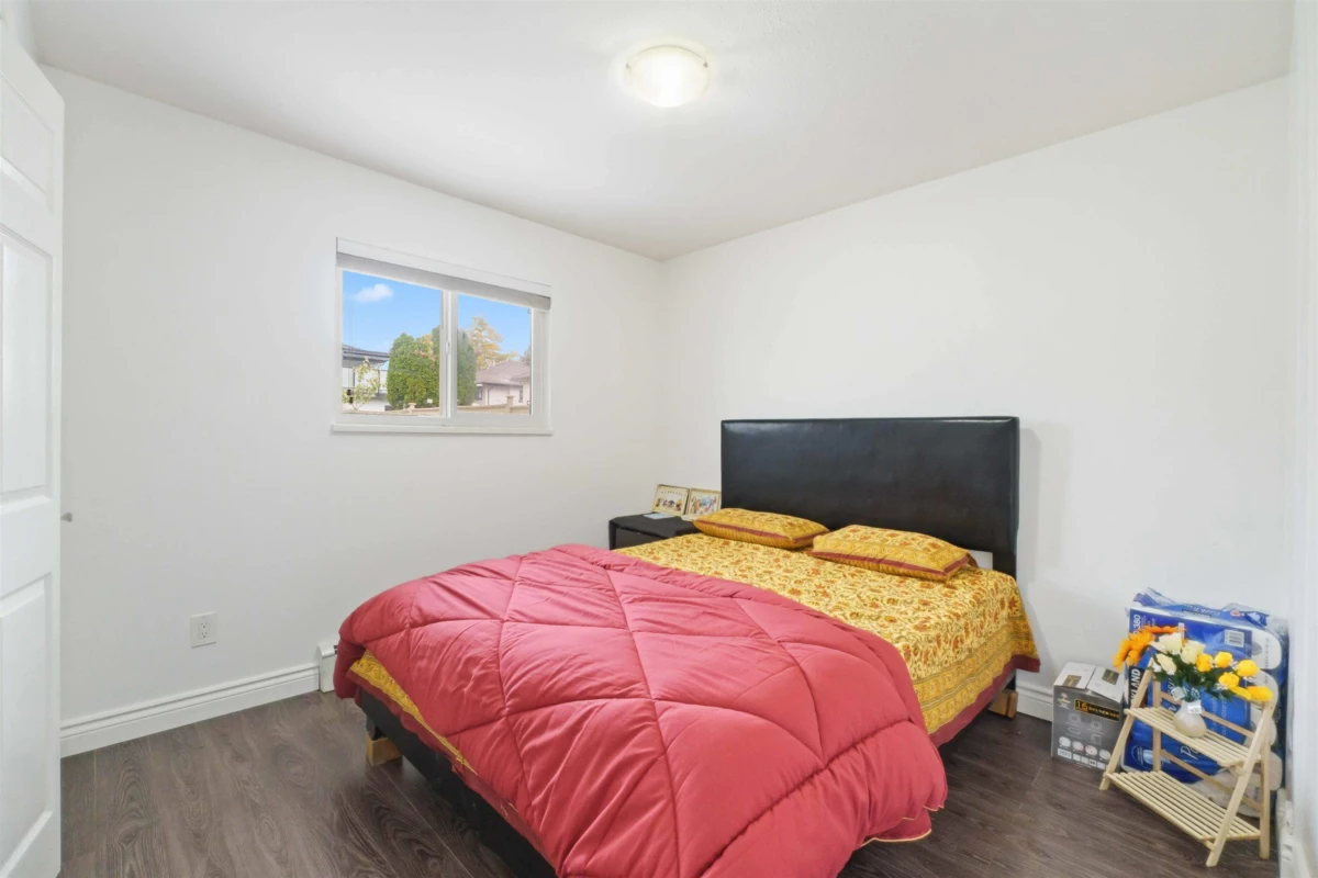 Garden / Landscaping Photo of 12183 77 Avenue, Surrey, BC